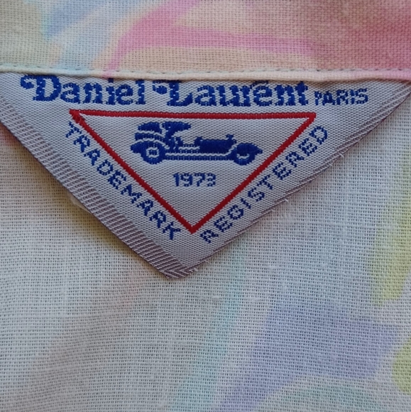 Daniel Laurent blouse - Picture 7 of 7